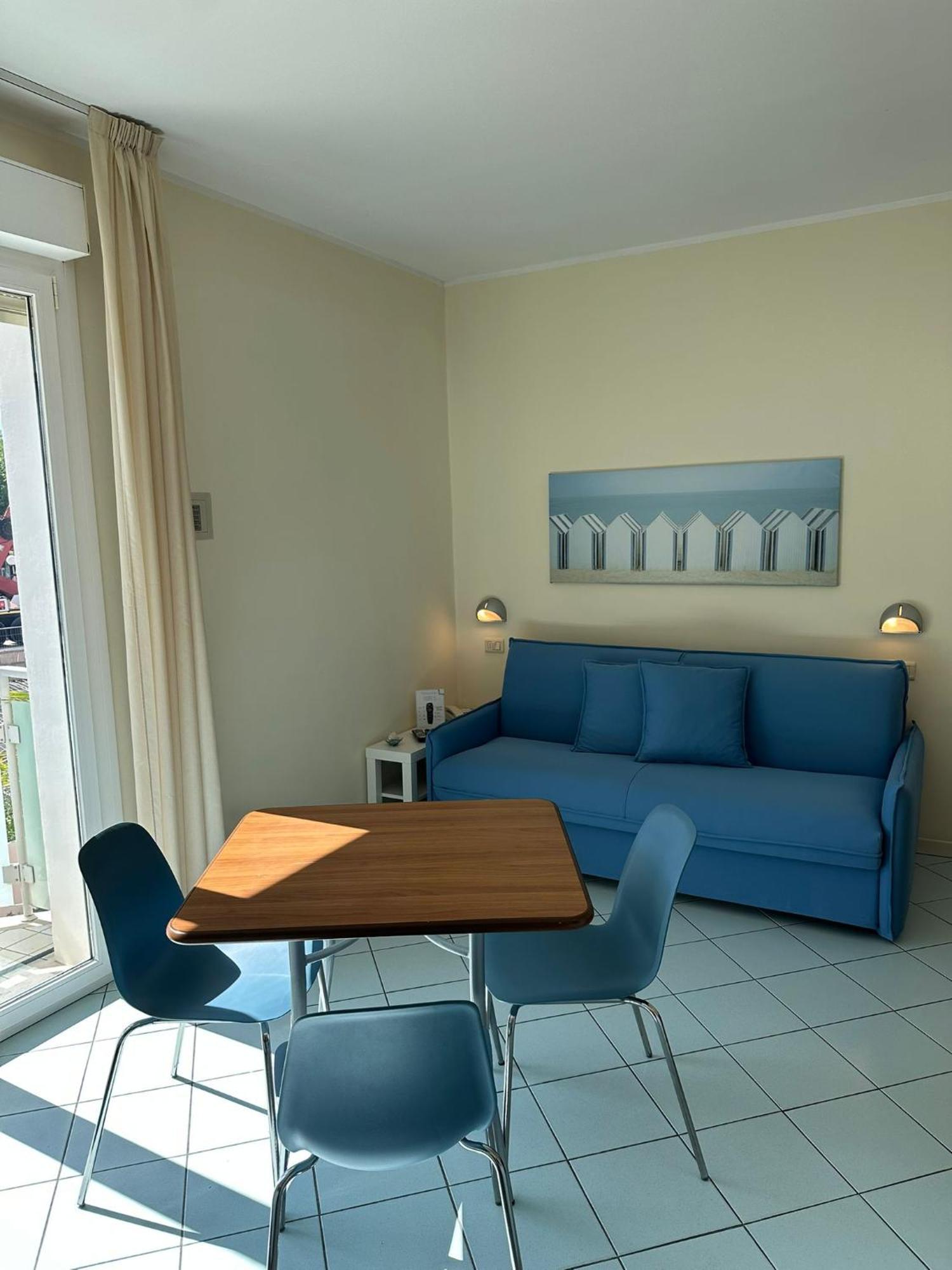Residence Capitol Cattolica Ngoại thất bức ảnh